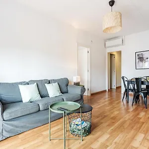 https://apartment-sagrada-familla.catalonia-hotels.com