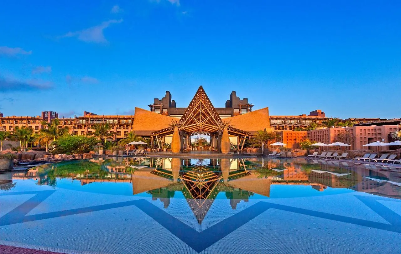 Lopesan Baobab Resort Meloneras 5*,